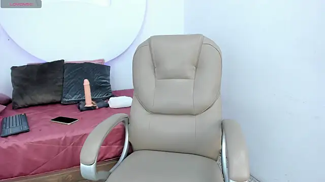 AmberJoyMilf online show from 04/16/26, 10:16