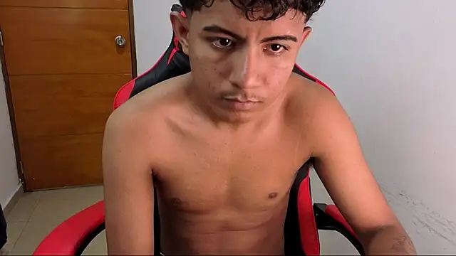 Alluringangel23 online show from 03/05/26, 02:40