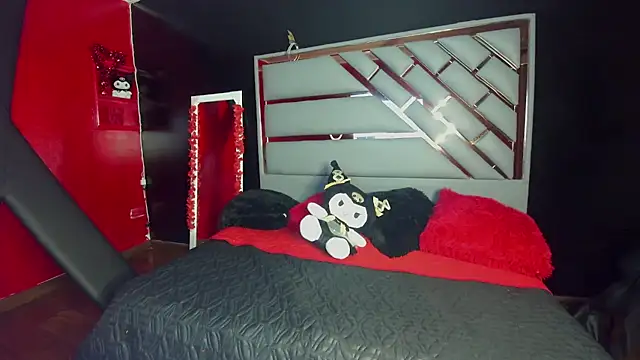 Mia Miller001 online show from 02/16/26, 09:00