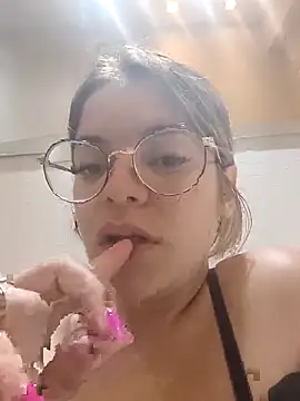 gisequeen online show from 03/17/26, 05:38