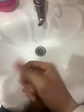 Snapshot of Wassimdz410 chatting on 03/09/26, 09:13 Wassimdz410 online show from 03/09/26, 09:13