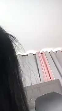 saray reesee online show from 03/09/26, 08:02