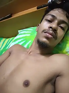Snapshot of RAKIB5676 chatting on 05/18/26, 11:54 RAKIB5676 online show from 05/18/26, 11:54