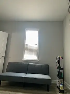 xouniq online show from 03/23/26, 06:12