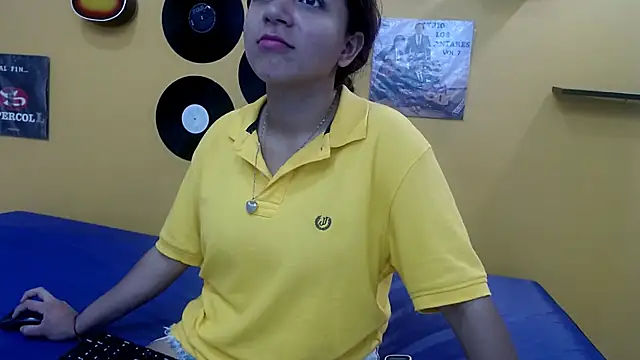 marcelasweet457 online show from 04/01/26, 01:52