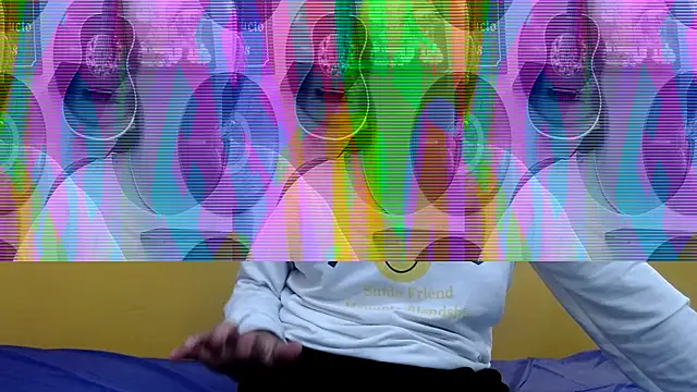 marcelasweet457 online show from 04/17/26, 01:47