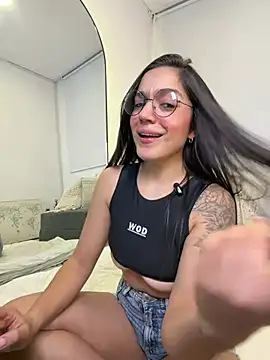 EVA WILD1 online show from 03/06/26, 02:08