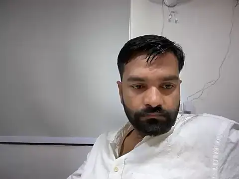 Snapshot of Rahil_94 chatting on 06/24/26, 08:46 Rahil 94 online show from 06/24/26, 08:46