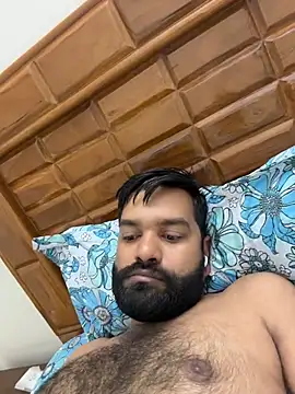 Snapshot of Rahil_94 chatting on 07/14/26, 07:30 Rahil 94 online show from 07/14/26, 07:30