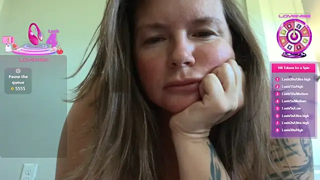 Snapshot of vixengoddess36 chatting on 03/13/26, 10:49 vixengoddess36 online show from 03/13/26, 10:49