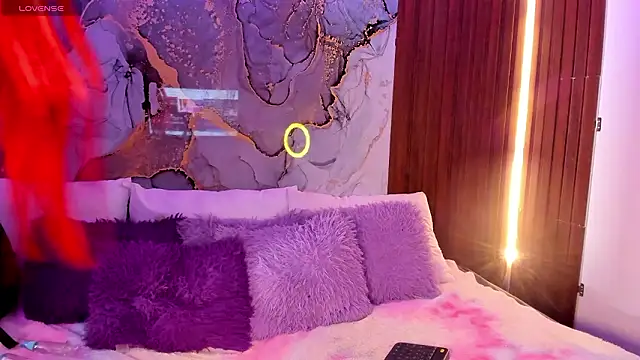 Emmayourgirl online show from 02/12/26, 03:29