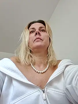 Amelia9798 online show from 02/27/26, 07:30