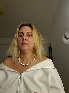 Amelia9798 online show from 03/13/26, 05:19