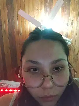 Snapshot of Sexyhanna14 chatting on 05/19/26, 02:51 Sexyhanna14 online show from 05/19/26, 02:51