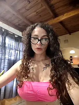 Nanucurlyxx online show from 04/24/26, 08:44