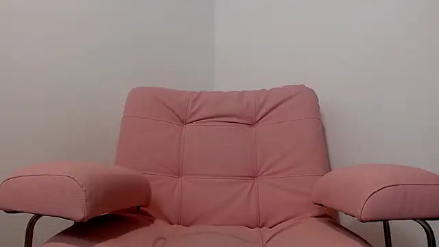 IVANNAFOXvh online show from 04/24/26, 01:46