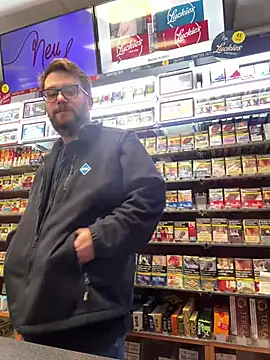 Snapshot of Dominic2295 chatting on 02/11/26, 05:01 Dominic2295 online show from 02/11/26, 05:01