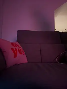 Snapshot of Dominic2295 chatting on 03/21/26, 05:23 Dominic2295 online show from 03/21/26, 05:23