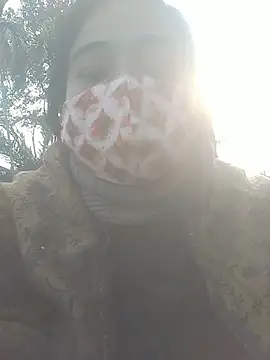 momo loves online show from 01/12/26, 09:58