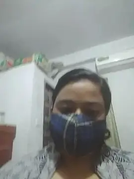 momo loves online show from 02/19/26, 05:53