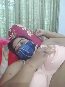 momo loves online show from 04/01/26, 06:03