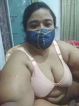 momo loves online show from 04/04/26, 04:37