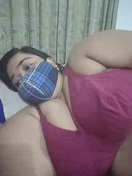momo loves online show from 07/15/26, 03:56