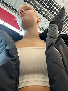 AshleyMur online show from 03/12/26, 06:52