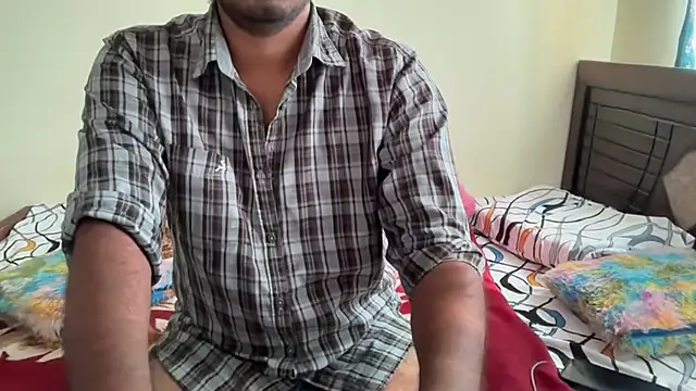 Ruthless guyy online show from 04/14/26, 09:48