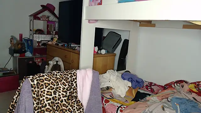 Piaaa3 online show from 02/25/26, 04:22