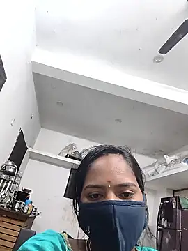 Tamil Hot Divya online show from 01/12/26, 03:39