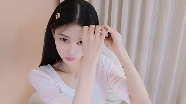 Snapshot of iiiiiiiiiu chatting on 04/11/26, 12:09 iiiiiiiiiu online show from 04/11/26, 12:09