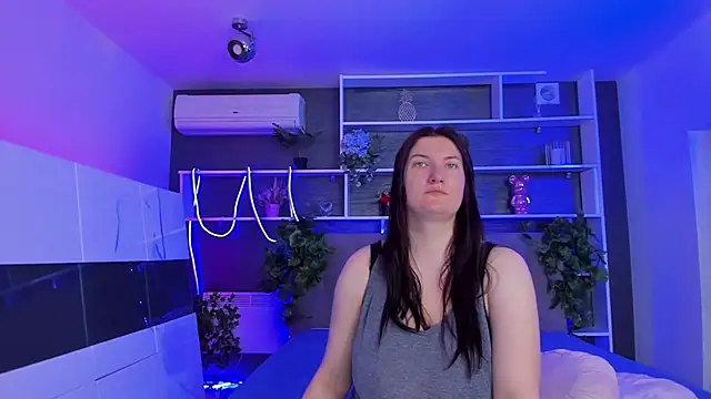 Snapshot of StephieRousee chatting on 05/27/26, 05:26 StephieRousee online show from 05/27/26, 05:26