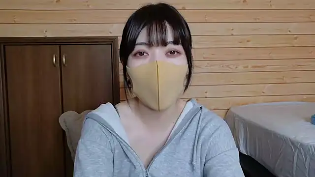 Snapshot of minami_room chatting on 06/22/26, 06:54 minami room online show from 06/22/26, 06:54