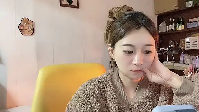 Xiaojuzi- online show from 04/06/26, 12:50