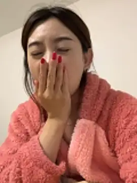 Snapshot of Xiaojuzi- chatting on 06/06/26, 01:38 Xiaojuzi- online show from 06/06/26, 01:38