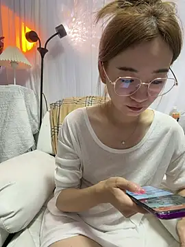 Snapshot of Xiaojuzi- chatting on 07/30/26, 02:16 Xiaojuzi- online show from 07/30/26, 02:16