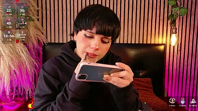 Hiddenhotcake online show from 04/22/26, 07:37