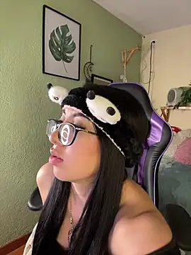 Natsrose online show from 02/06/26, 02:49