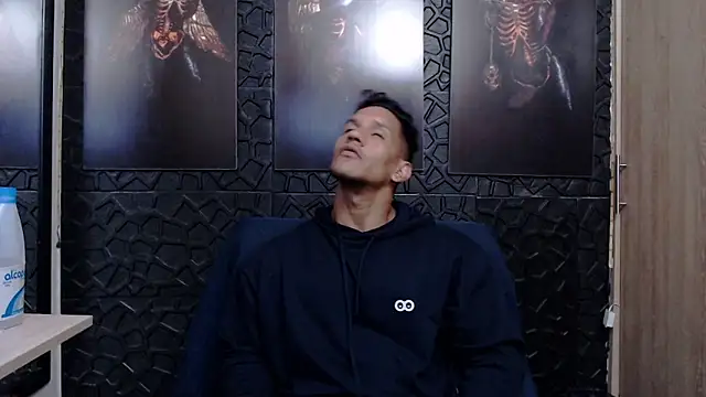 viktor herrera online show from 03/19/26, 07:01