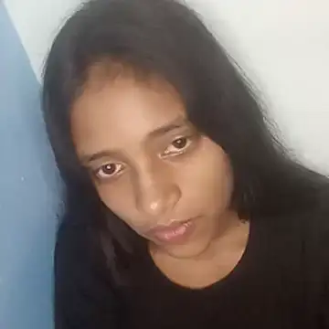 Snapshot of nikita_ranii chatting on 07/12/26, 03:19 nikita ranii online show from 07/12/26, 03:19