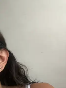 Violett hott  online show from 07/10/26, 11:24