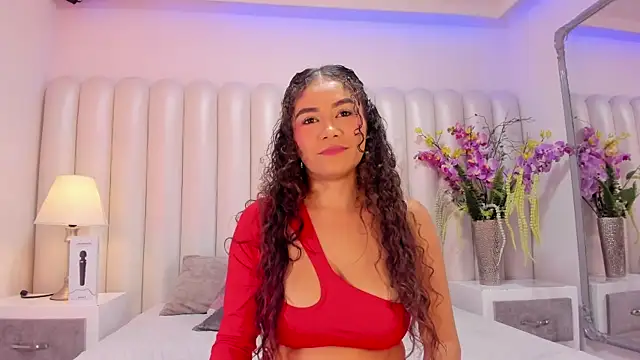 CamilaCastillo online show from 04/25/26, 08:06