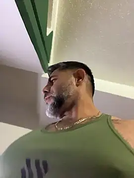 wolfbucker online show from 01/10/26, 05:20