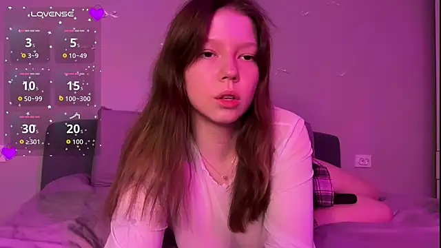 karalinhks online show from 04/19/26, 01:54