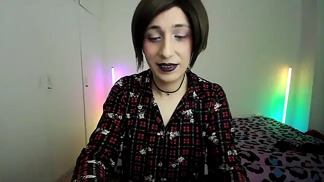 HoneyValentine online show from 02/07/26, 08:45