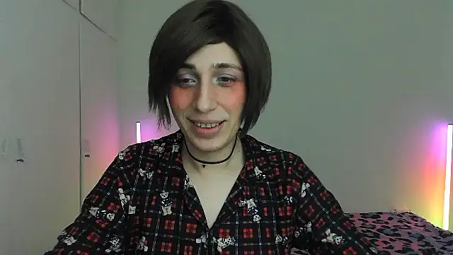 HoneyValentine online show from 02/27/26, 08:09