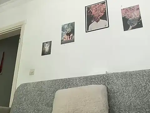 comings33 online show from 06/23/26, 12:58