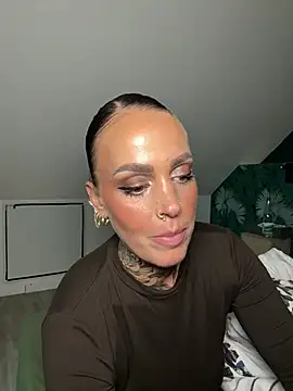 venustattoue online show from 06/12/26, 04:17