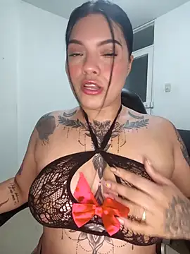 Snapshot of brenda_palacio chatting on 04/11/26, 02:49 brenda palacio online show from 04/11/26, 02:49